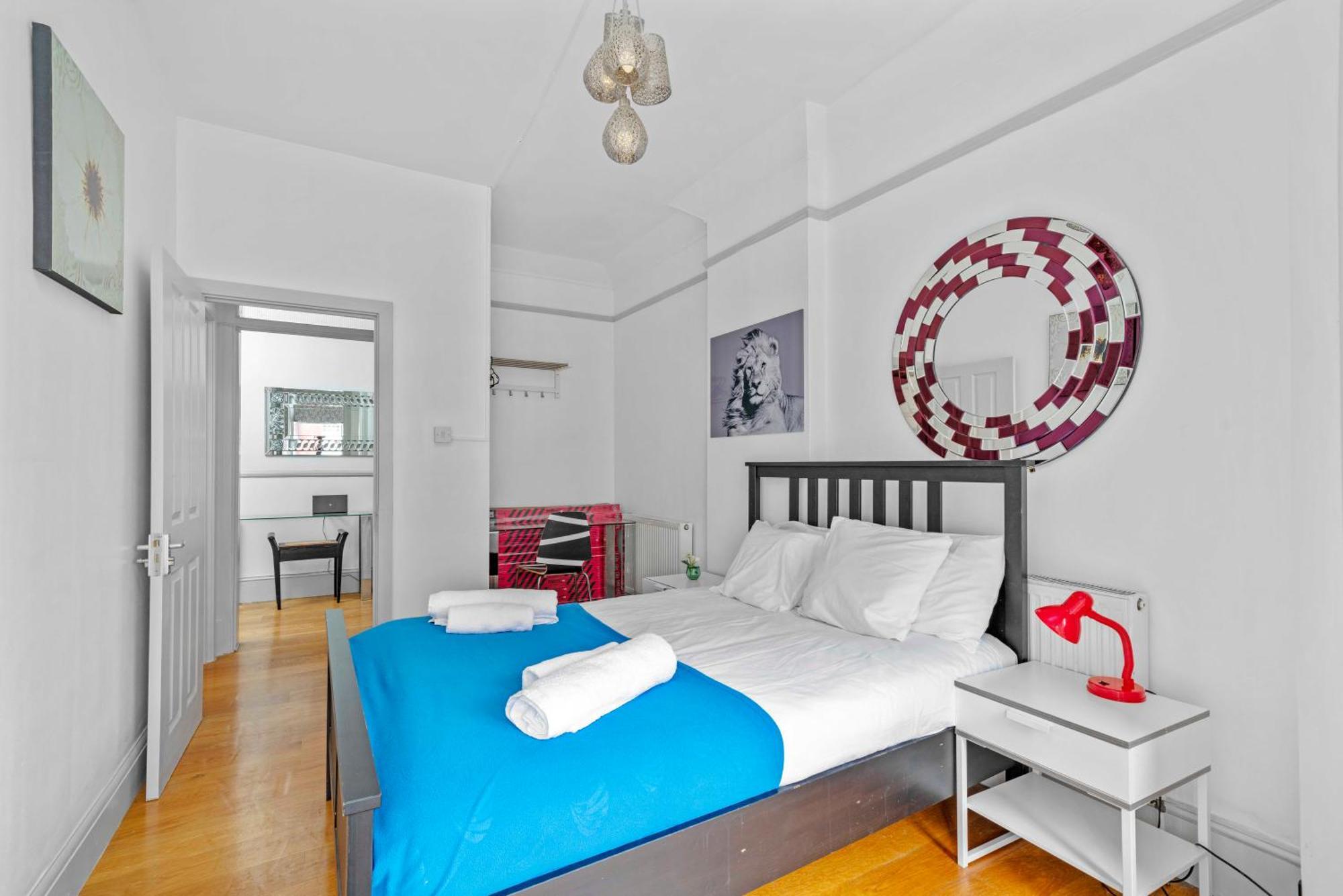 Apartamento Brilliant 6 Bed Flat In